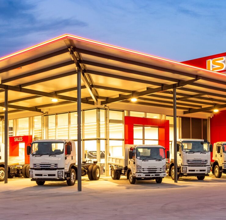 Isuzu & Used Vehicles, Gaven - Car Dealership