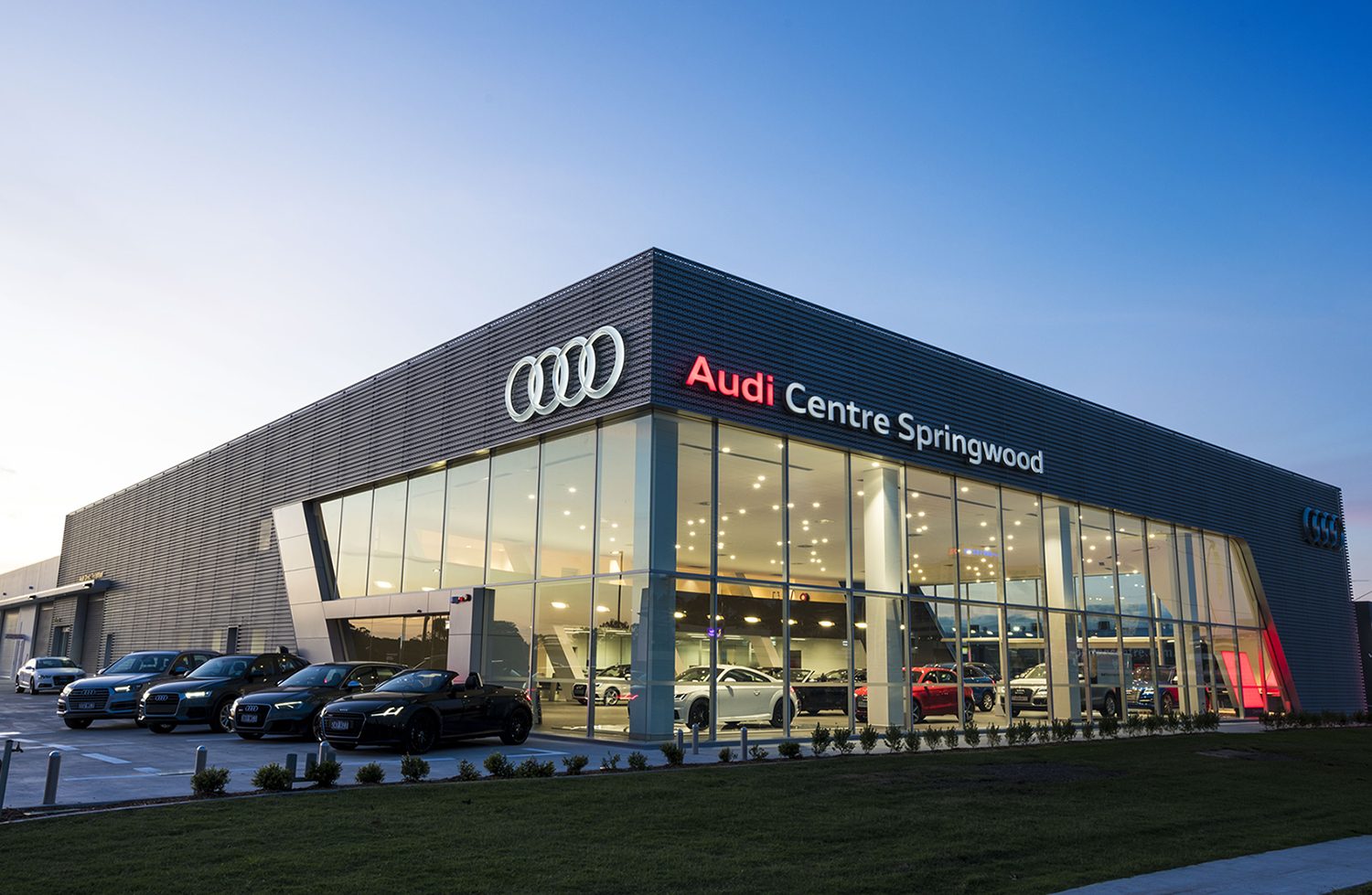 Jaguar, Landrover & Audi, Springwood - Car Dealership