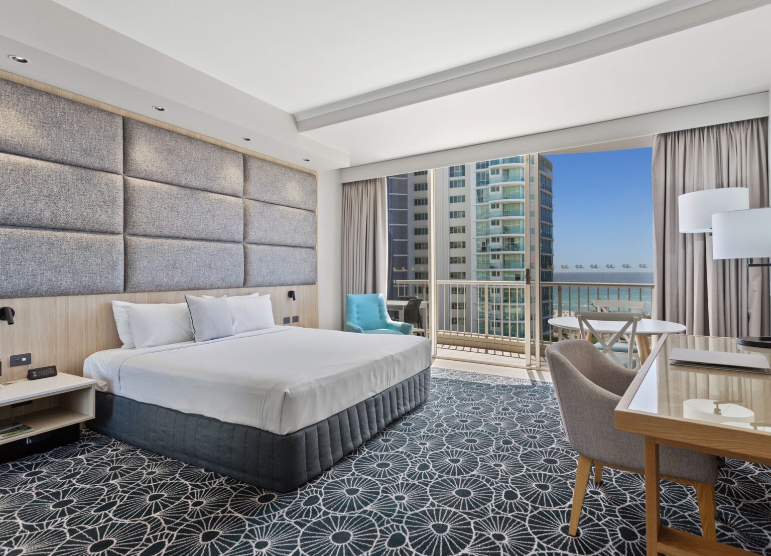 Mantra Twin Towns Hotel - Refurbishment